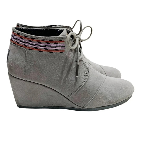 Tom's Suede Wedge Ankle Boots Lace Up Womens Shoes Booties Aztec Pattern Comfy - Picture 2 of 15